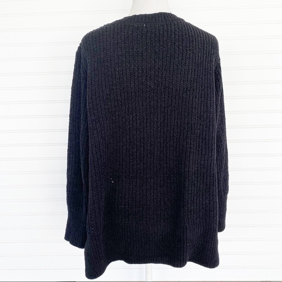 SO black knit V-neck sweater Size Medium - Picture 4 of 7
